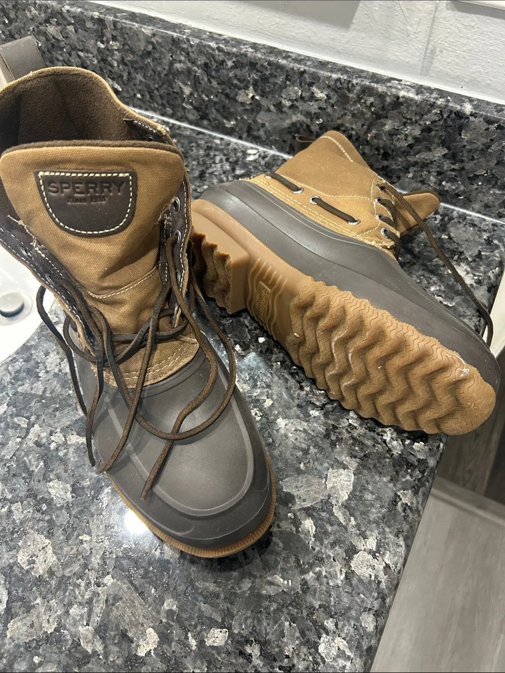 Sperry Two-Tone Waterproof Lace-Up Men’s Duck Boots in Tan and Dark Brown